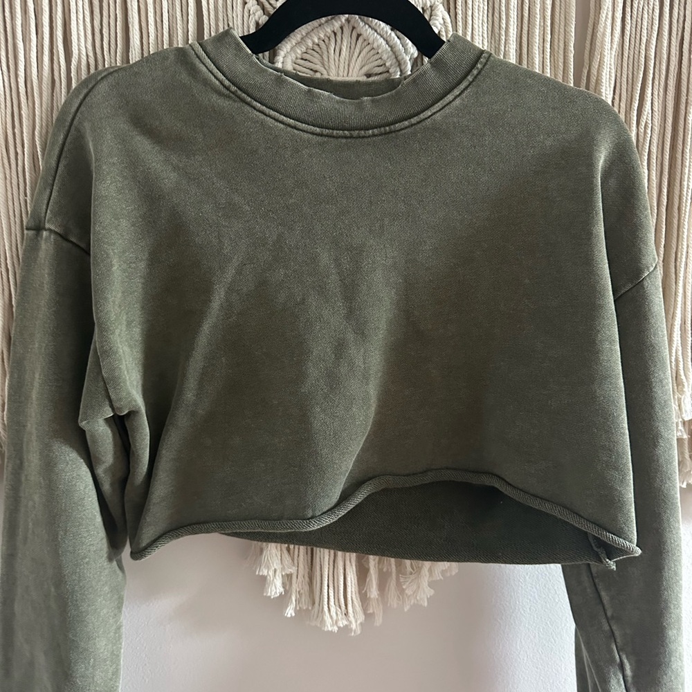 Olive Green Women's xtra Cropped Sweatshirt